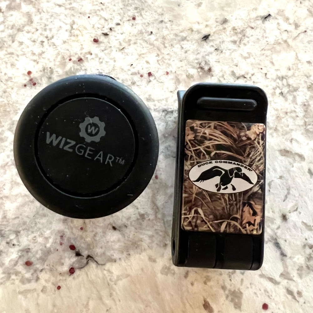 Phone Magnet / Sunglasses Holder